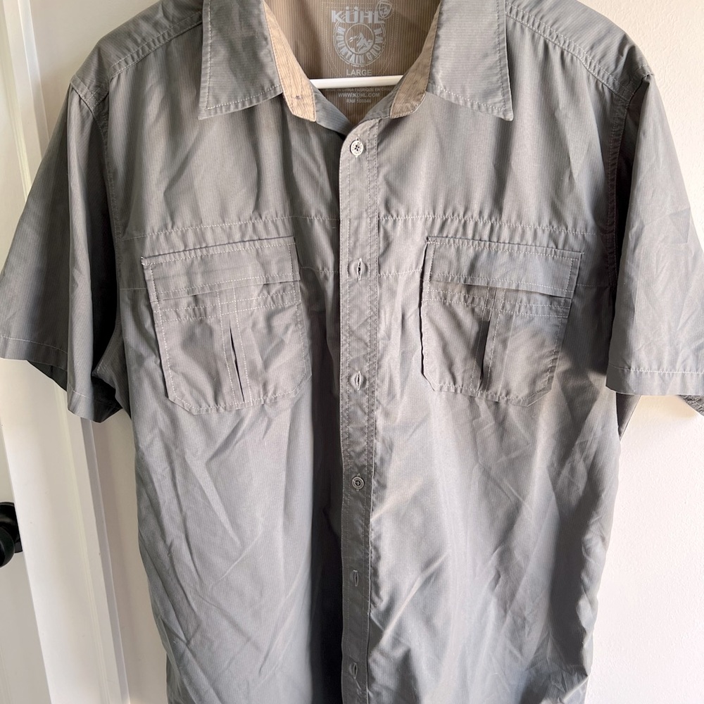 Men’s Kuhl Eluxur button down grey large shirt